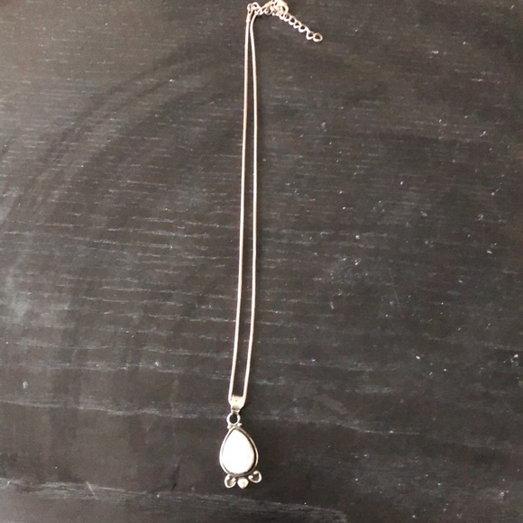 Silver and moonstone pendant. - Picture 3 of 7